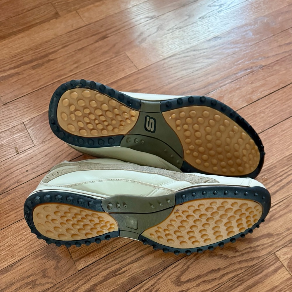 Golf shoes are Cream and Gray Sneakers with Sporty Design - Picture 2 of 4